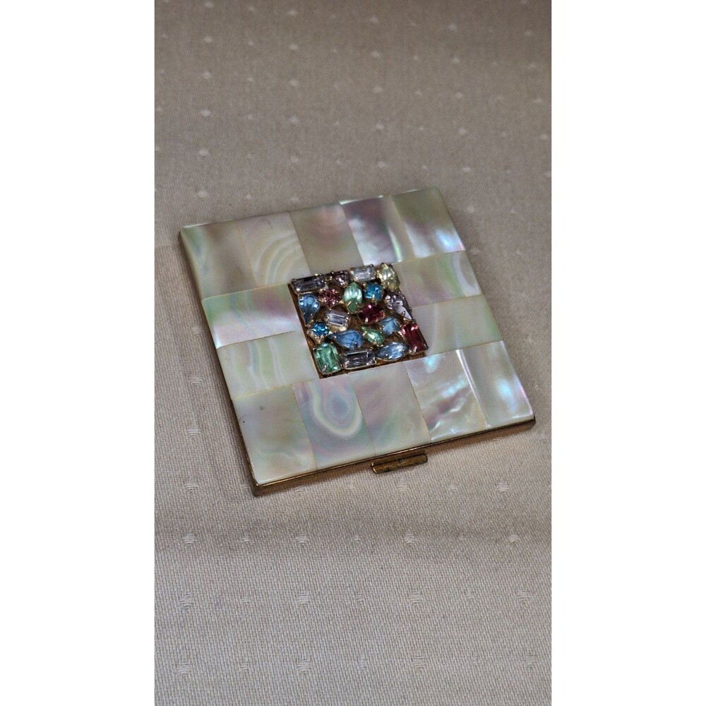 EVANS USA VINTAGE 1950'S MOTHER-OF-PEARL MULTICOLOR COMPACT